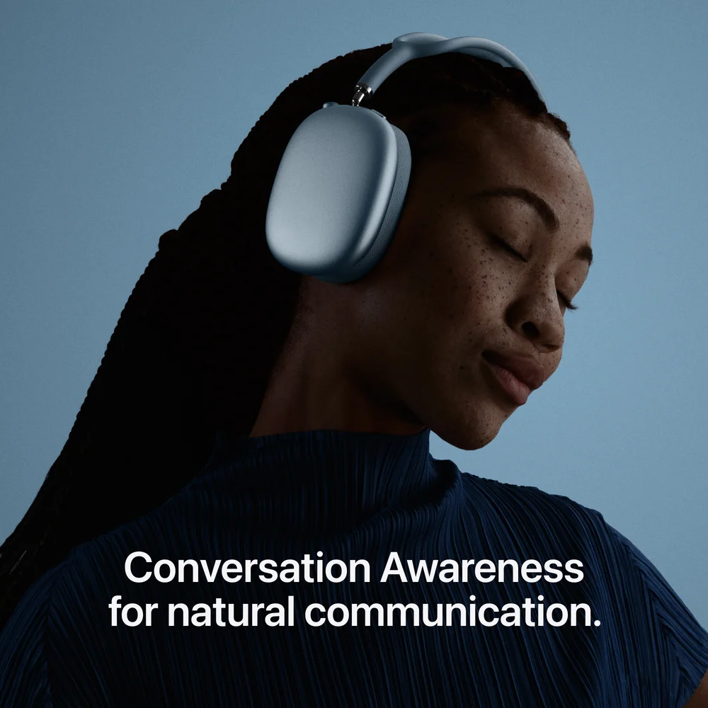 AirPods Max 2 Digital Crown detail.